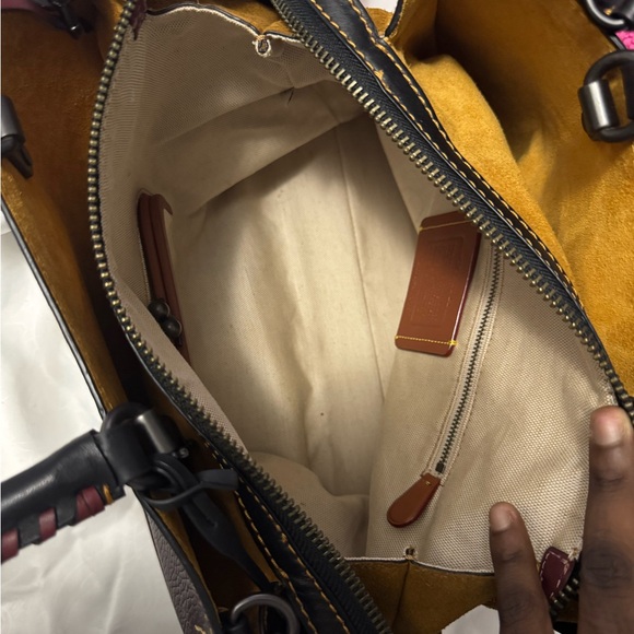 Coach Rogue 30 in Oxblood - Picture 3 of 3